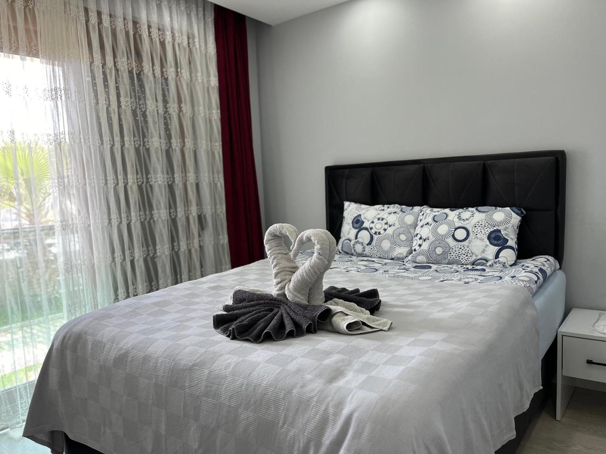 Gardenya Lara Suit Hotel Antalya Luaran gambar